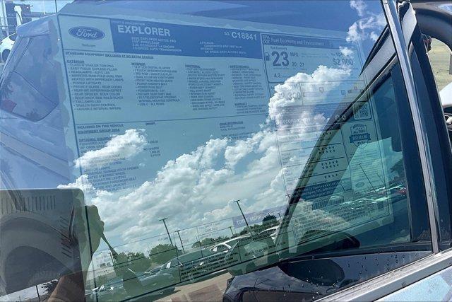 new 2025 Ford Explorer car, priced at $46,570