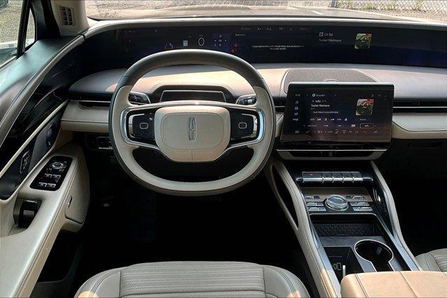 used 2024 Lincoln Nautilus car, priced at $49,391