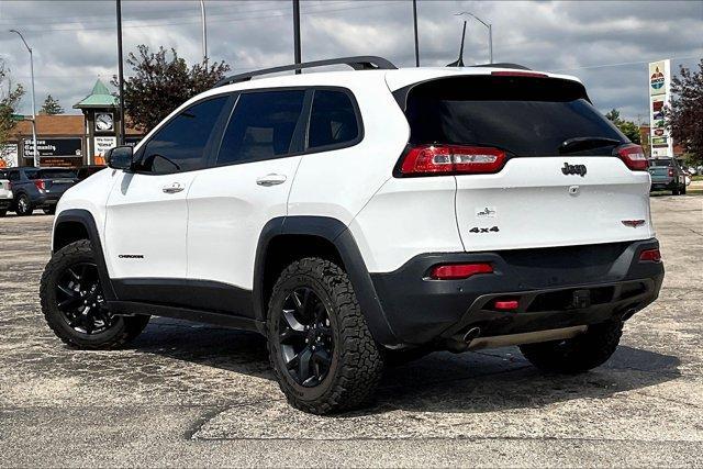 used 2018 Jeep Cherokee car, priced at $19,245