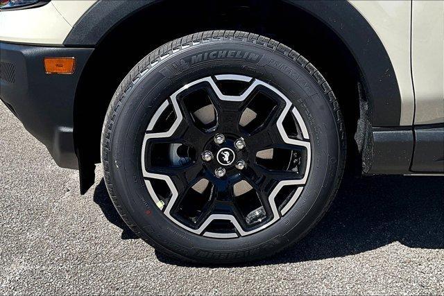 new 2025 Ford Bronco Sport car, priced at $34,948