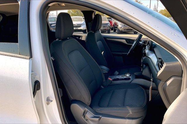 new 2025 Ford Escape car, priced at $31,558