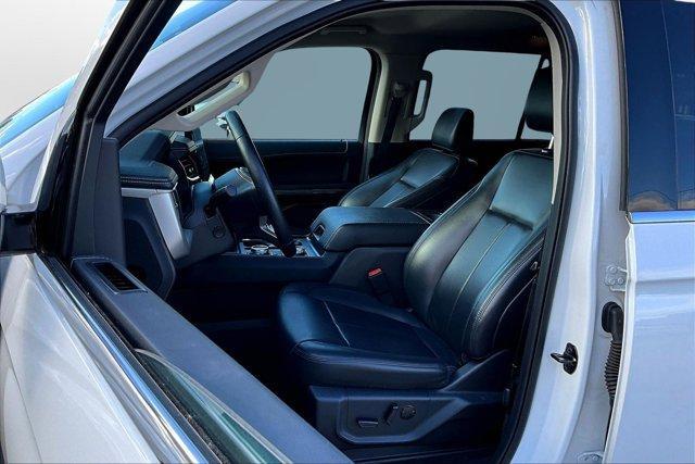 used 2024 Ford Expedition car, priced at $57,912