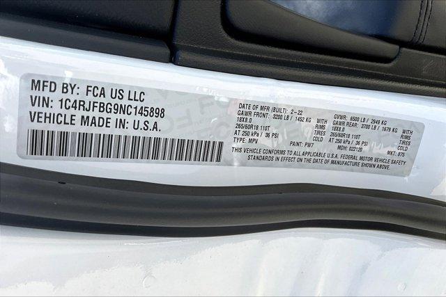 used 2022 Jeep Grand Cherokee WK car, priced at $32,495