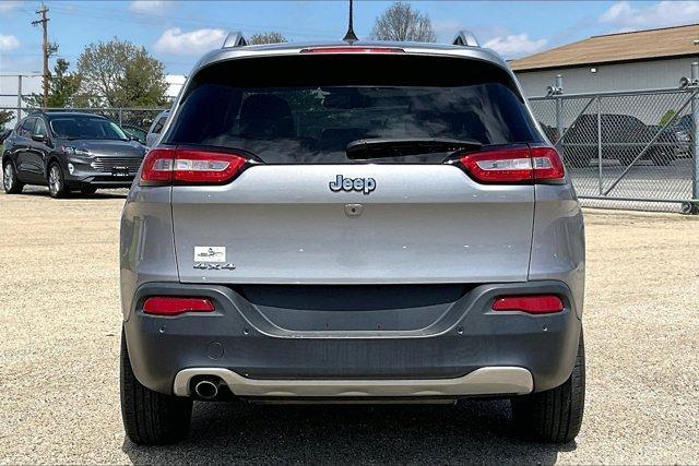 used 2018 Jeep Cherokee car, priced at $17,797