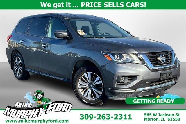 used 2020 Nissan Pathfinder car, priced at $16,491