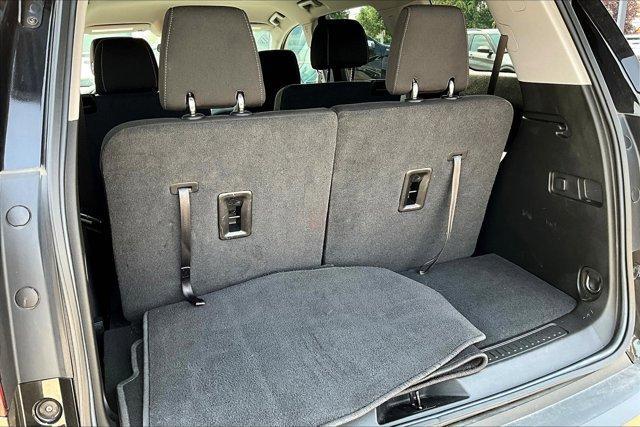 used 2023 GMC Acadia car, priced at $30,299