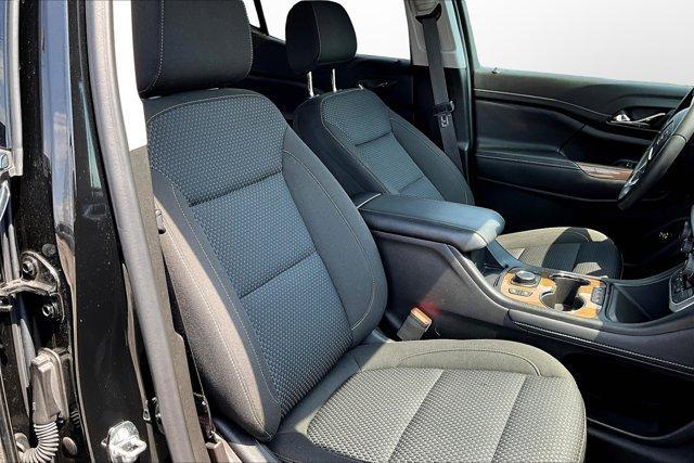 used 2023 GMC Acadia car, priced at $30,299