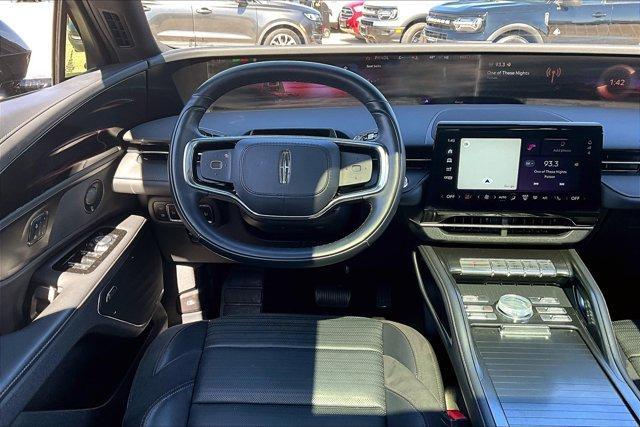 used 2024 Lincoln Nautilus car, priced at $53,991