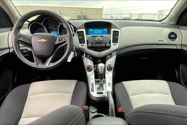 used 2014 Chevrolet Cruze car, priced at $8,495