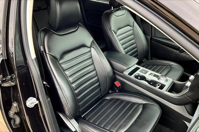 used 2022 Ford Edge car, priced at $26,292