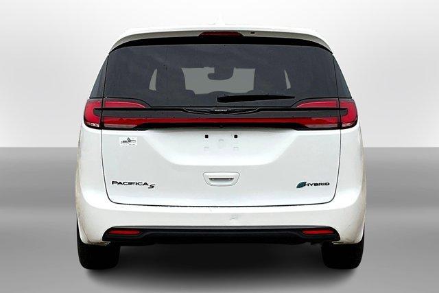 used 2022 Chrysler Pacifica Hybrid car, priced at $29,798