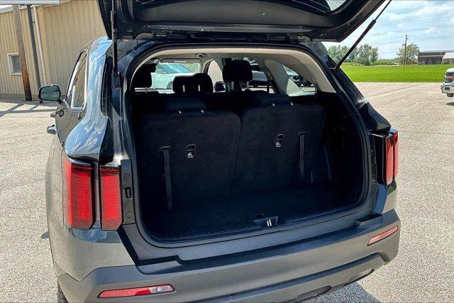 used 2022 Kia Sorento car, priced at $22,991