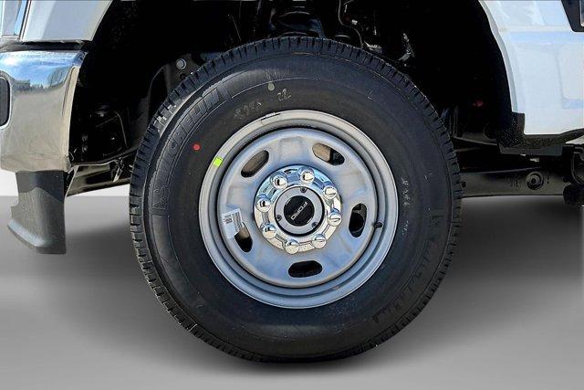 new 2025 Ford F-250 car, priced at $51,630