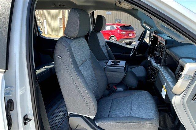 new 2025 Ford F-250 car, priced at $58,130