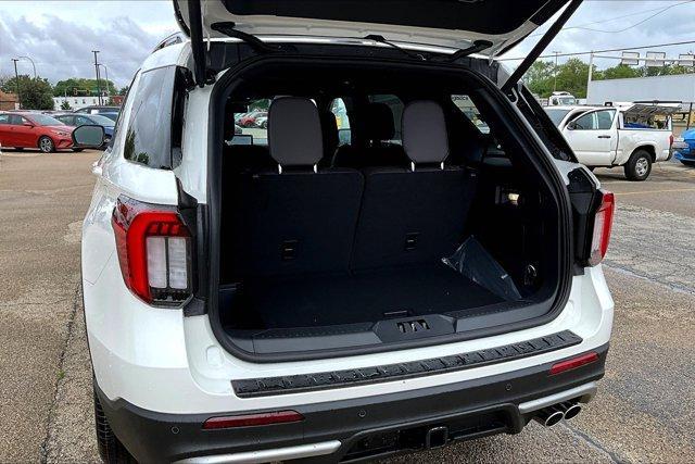 new 2025 Ford Explorer car, priced at $57,173