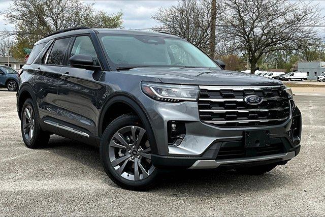new 2025 Ford Explorer car, priced at $44,703