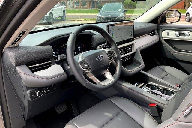 new 2025 Ford Explorer car, priced at $44,703