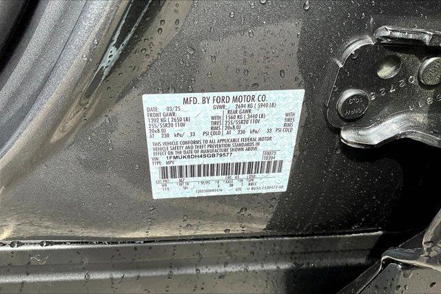 new 2025 Ford Explorer car, priced at $44,703