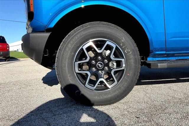 new 2024 Ford Bronco car, priced at $45,630