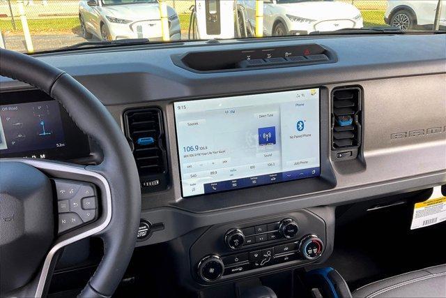 new 2024 Ford Bronco car, priced at $43,925