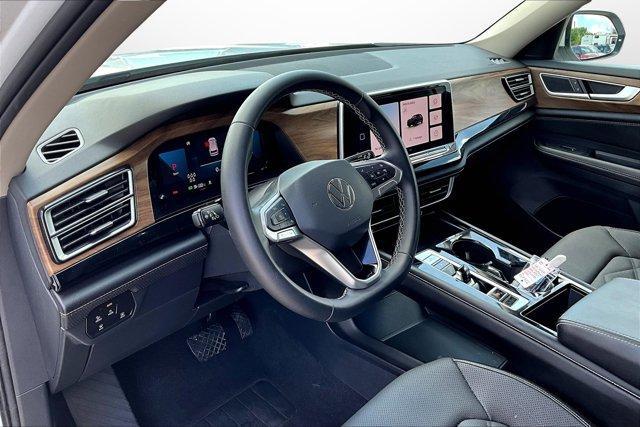used 2024 Volkswagen Atlas car, priced at $35,891