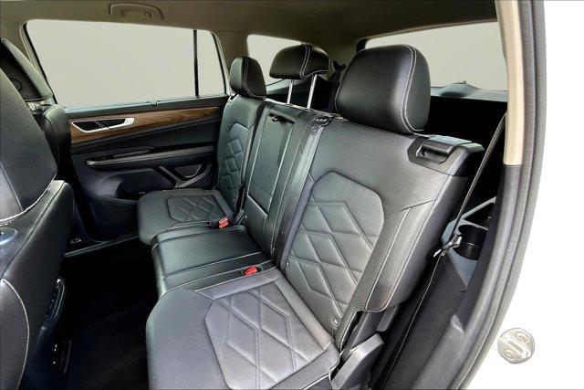 used 2024 Volkswagen Atlas car, priced at $35,891