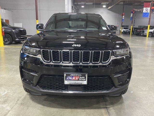 new 2025 Jeep Grand Cherokee car, priced at $38,995