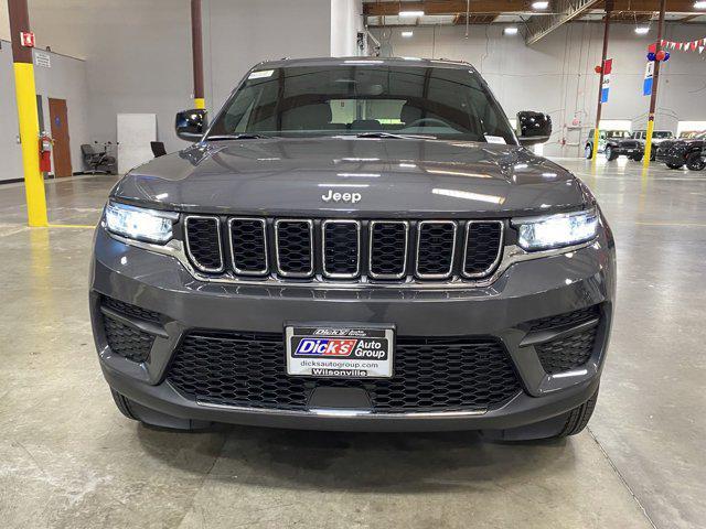 new 2024 Jeep Grand Cherokee car, priced at $34,995