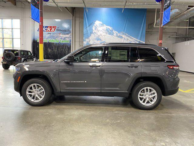 new 2024 Jeep Grand Cherokee car, priced at $34,995