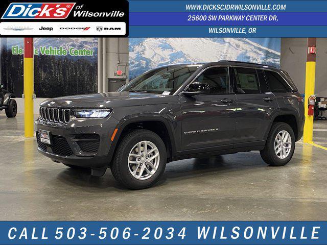 new 2024 Jeep Grand Cherokee car, priced at $34,995