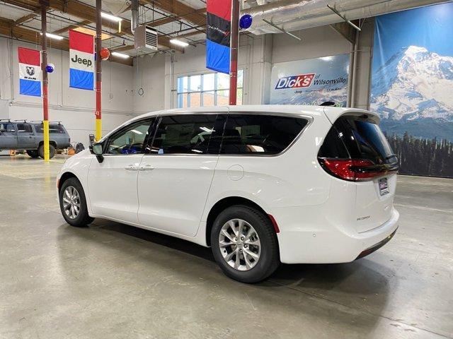 new 2024 Chrysler Pacifica car, priced at $42,995