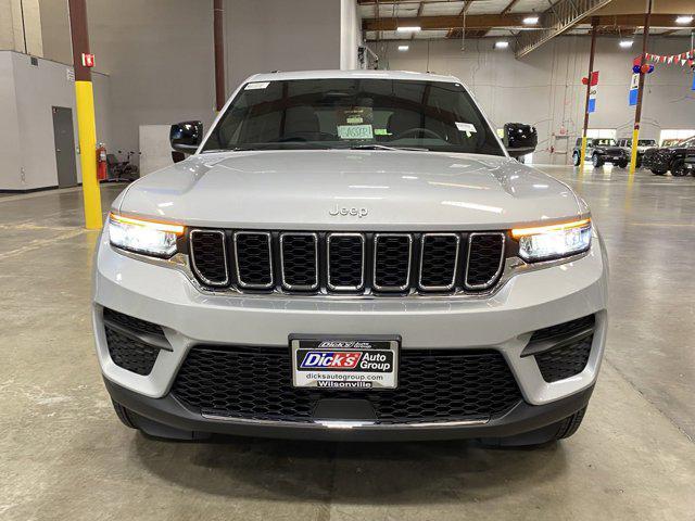 new 2024 Jeep Grand Cherokee car, priced at $34,995