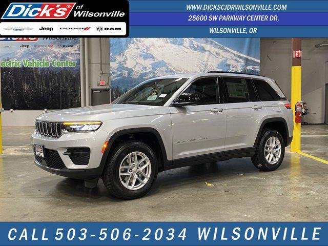 new 2024 Jeep Grand Cherokee car, priced at $36,495