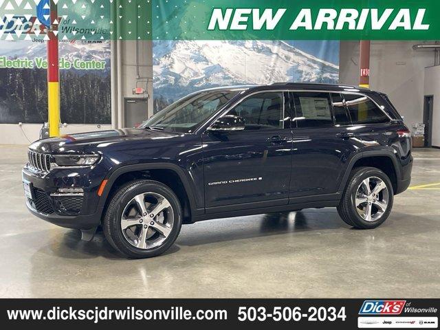 new 2024 Jeep Grand Cherokee car, priced at $42,495