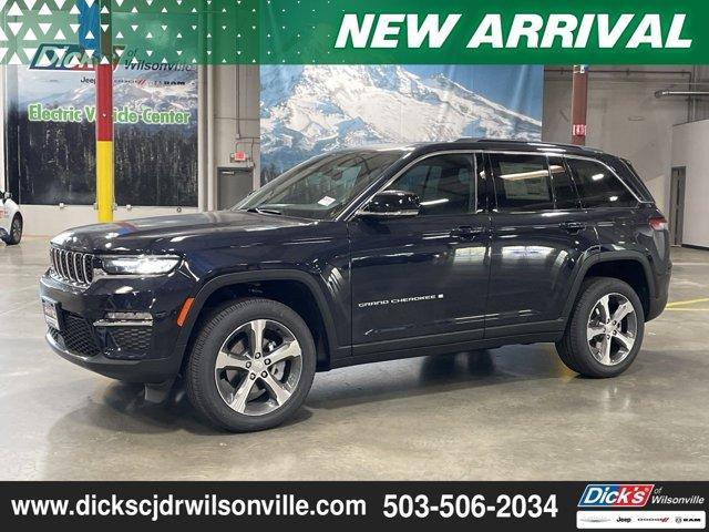 new 2024 Jeep Grand Cherokee car, priced at $47,995