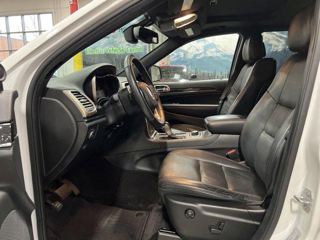 used 2016 Jeep Grand Cherokee car, priced at $14,866