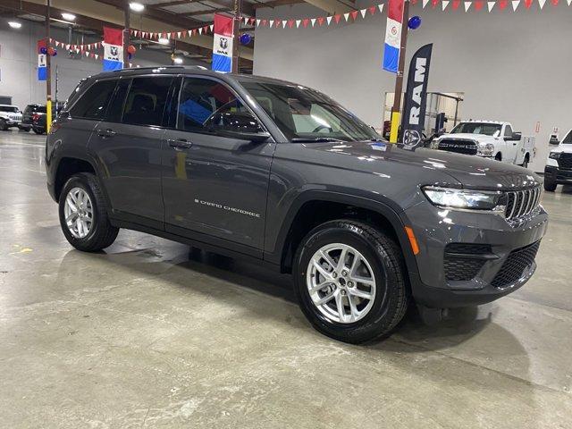 new 2025 Jeep Grand Cherokee car, priced at $39,995