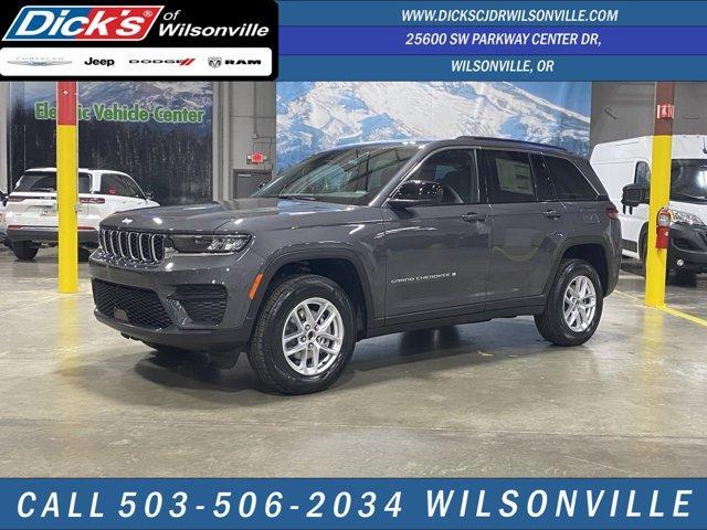 new 2025 Jeep Grand Cherokee car, priced at $39,995