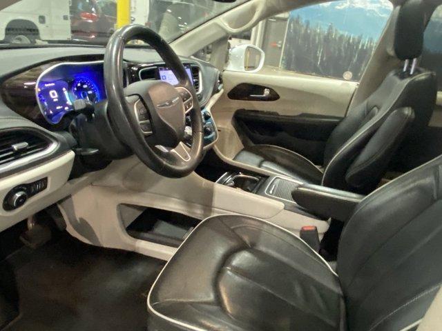 used 2022 Chrysler Pacifica car, priced at $25,000