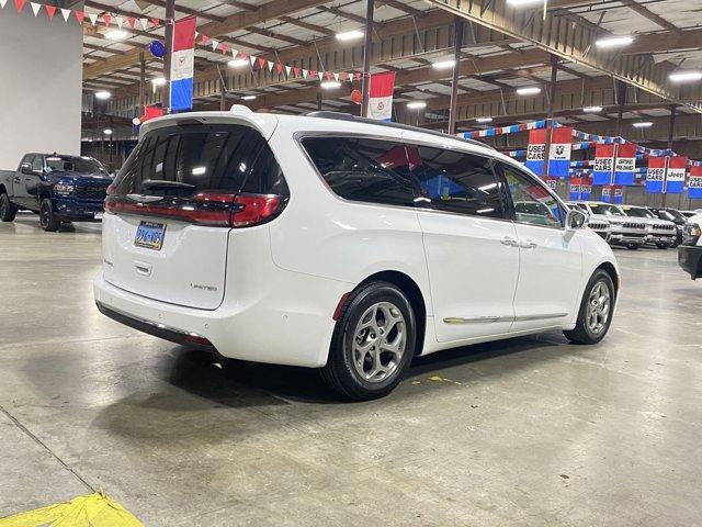 used 2022 Chrysler Pacifica car, priced at $25,000