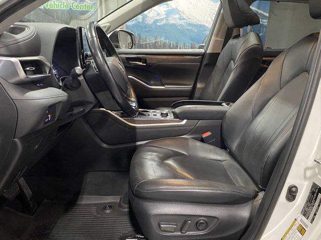 used 2020 Toyota Highlander car, priced at $29,798