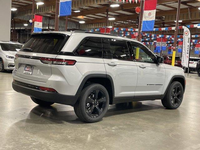 new 2024 Jeep Grand Cherokee car