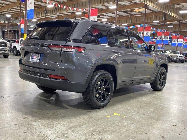 new 2024 Jeep Grand Cherokee car, priced at $39,995