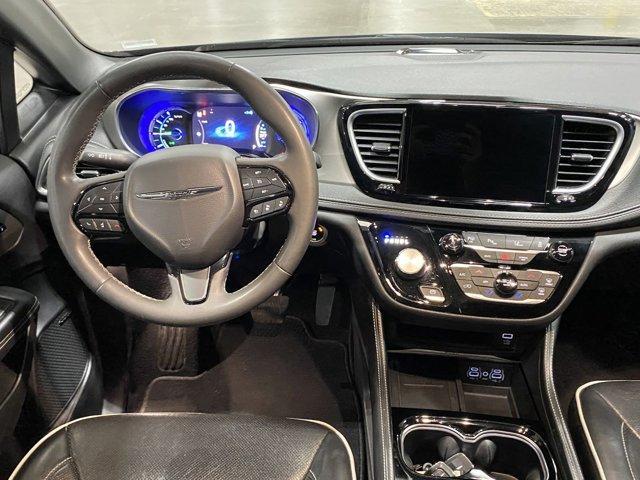 used 2022 Chrysler Pacifica Hybrid car, priced at $27,999