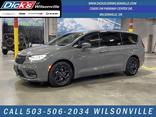 used 2022 Chrysler Pacifica Hybrid car, priced at $27,999