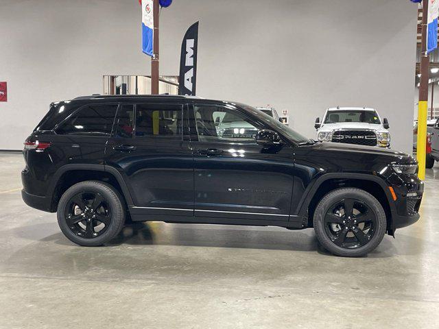 new 2024 Jeep Grand Cherokee car, priced at $54,495