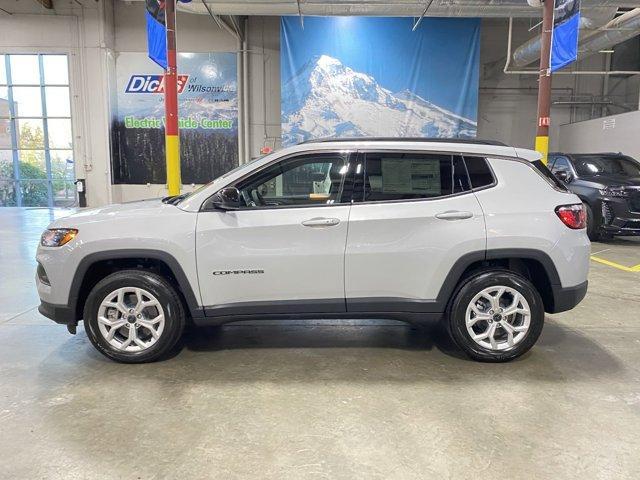 new 2025 Jeep Compass car, priced at $25,000