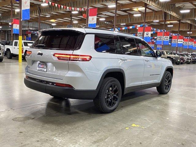 new 2024 Jeep Grand Cherokee L car, priced at $41,995