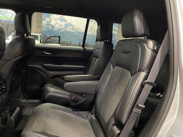 new 2024 Jeep Grand Cherokee L car, priced at $41,495