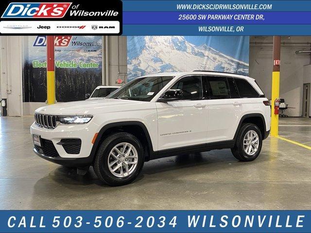 new 2024 Jeep Grand Cherokee car, priced at $37,995